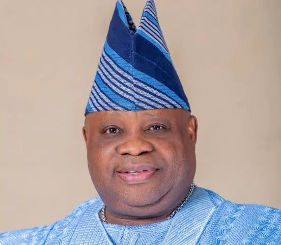 Adeleke Installs New Akire of Ikire