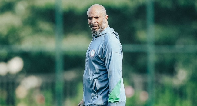Eric Chelle Retains Super Eagles Job, Takes Charge of Nigeria U-23 Team