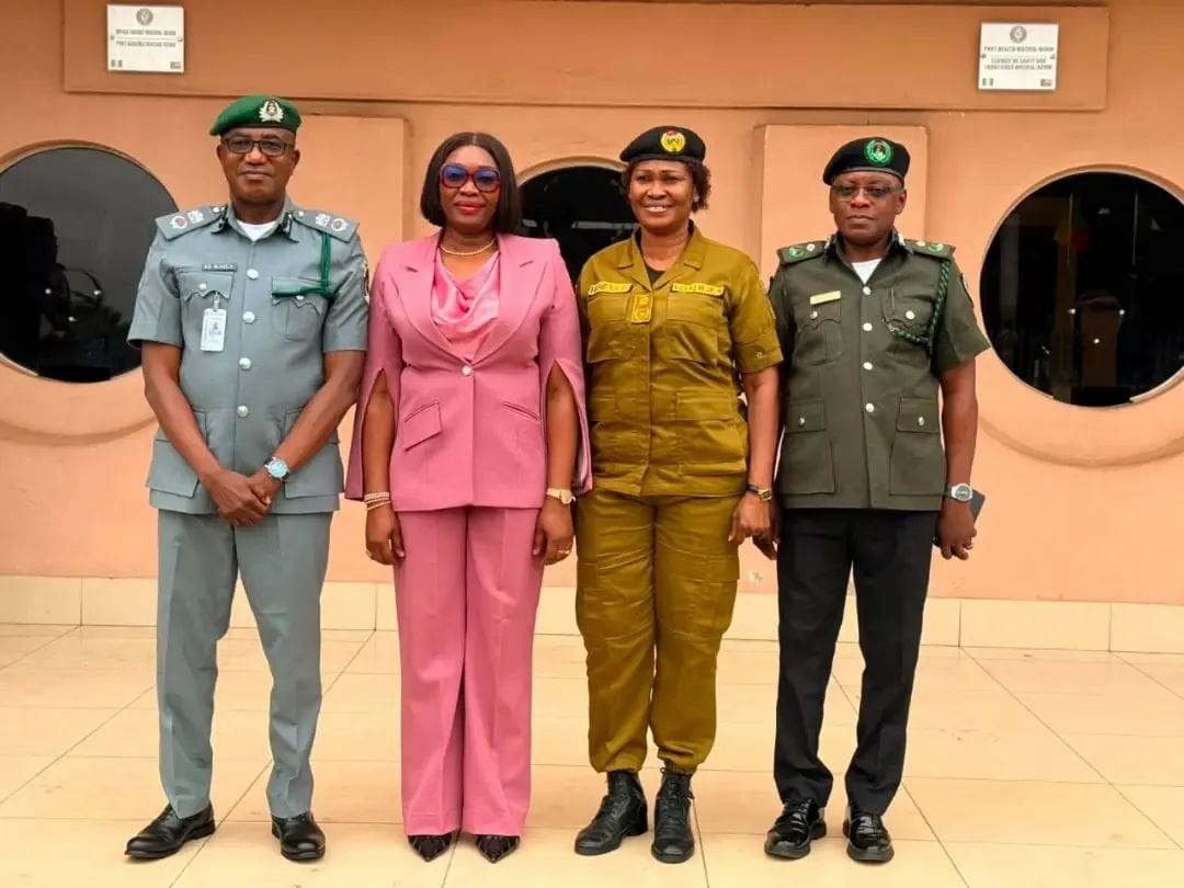 NAQS Southwest Zonal Commander Strengthens Border Security Collaboration at Seme Border