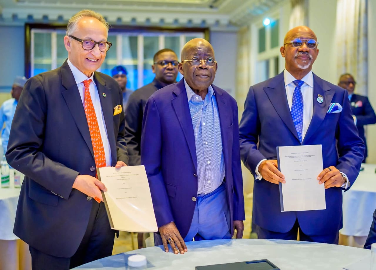 Tinubu Assures Investors of Regulatory Clarity as Ogun, DP World Sign Deep Sea Port MoU